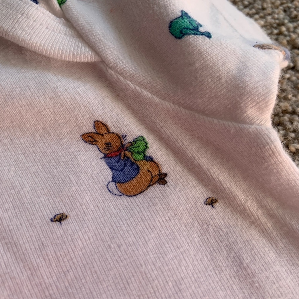 Peter Rabbit onesie - Picture 3 of 4